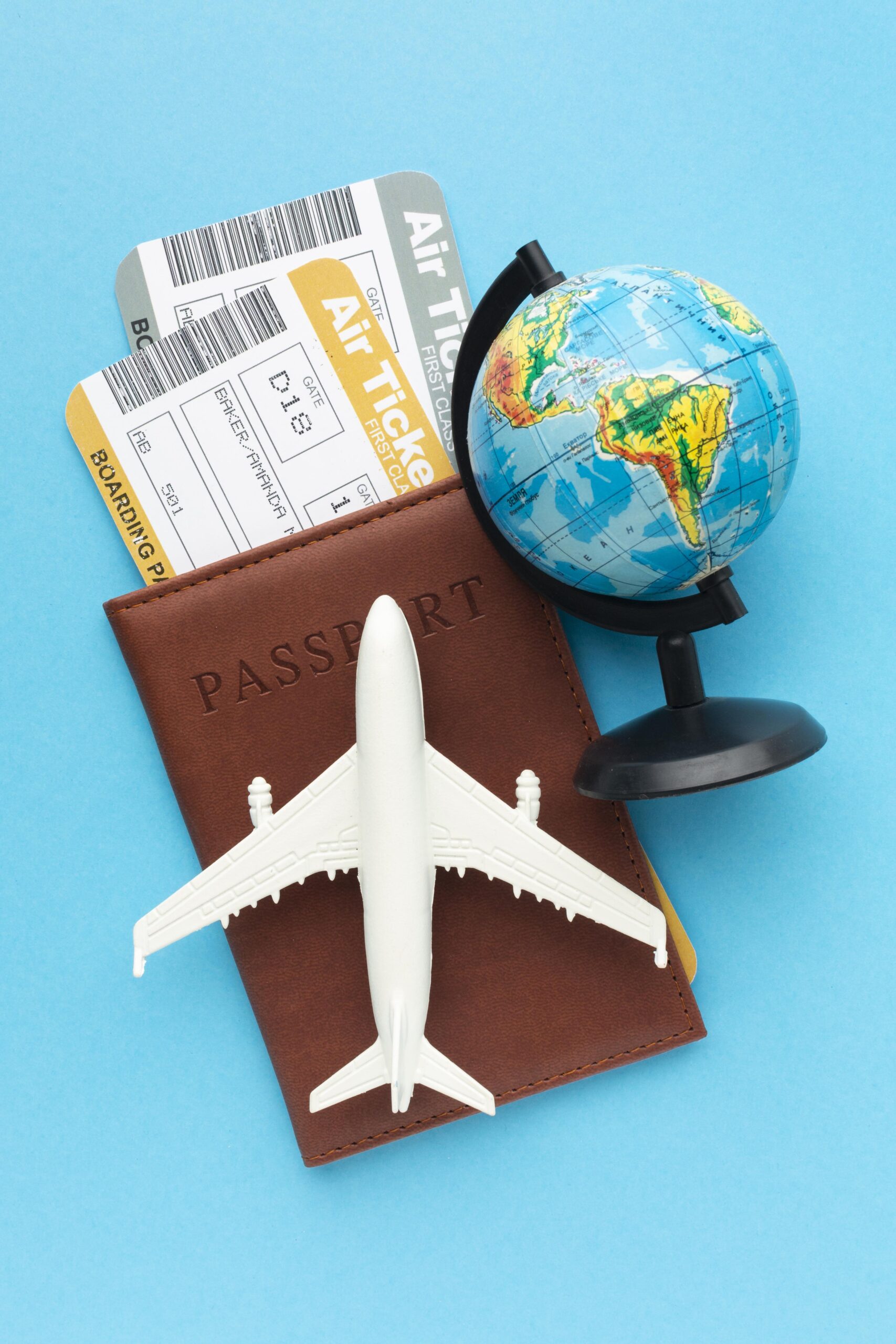 top-view-passport-tickets-arrangement top-view-passport-tickets-arrangement